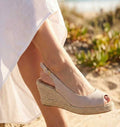 Sandalias Cuña Beige Elegance 🌾✨